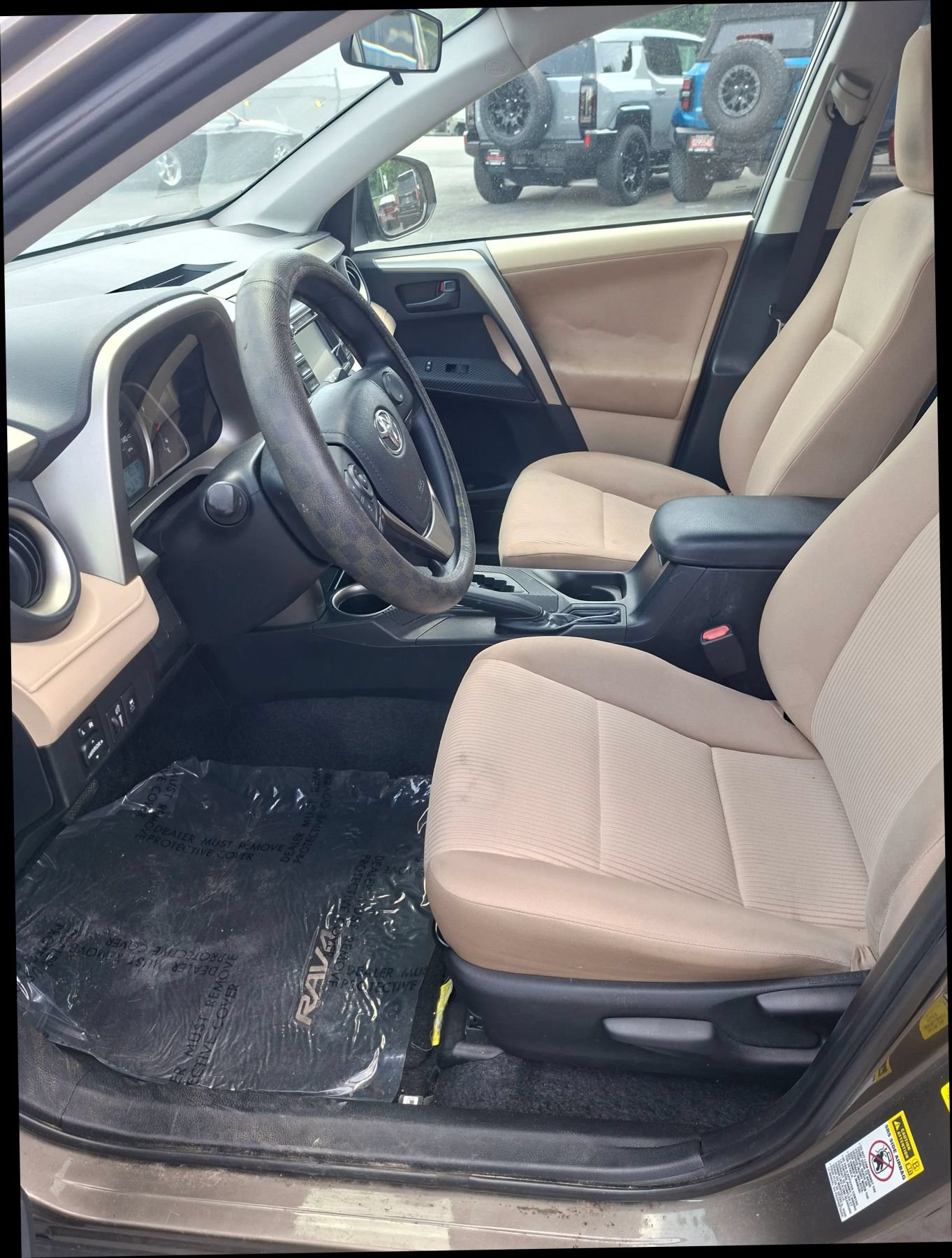 Used 2013 Toyota RAV4 LE FWD image 7
