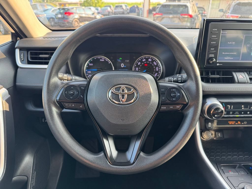 Used 2020 Toyota RAV4 XLE w/ All Weather Liner Package AWD/4WD image 7