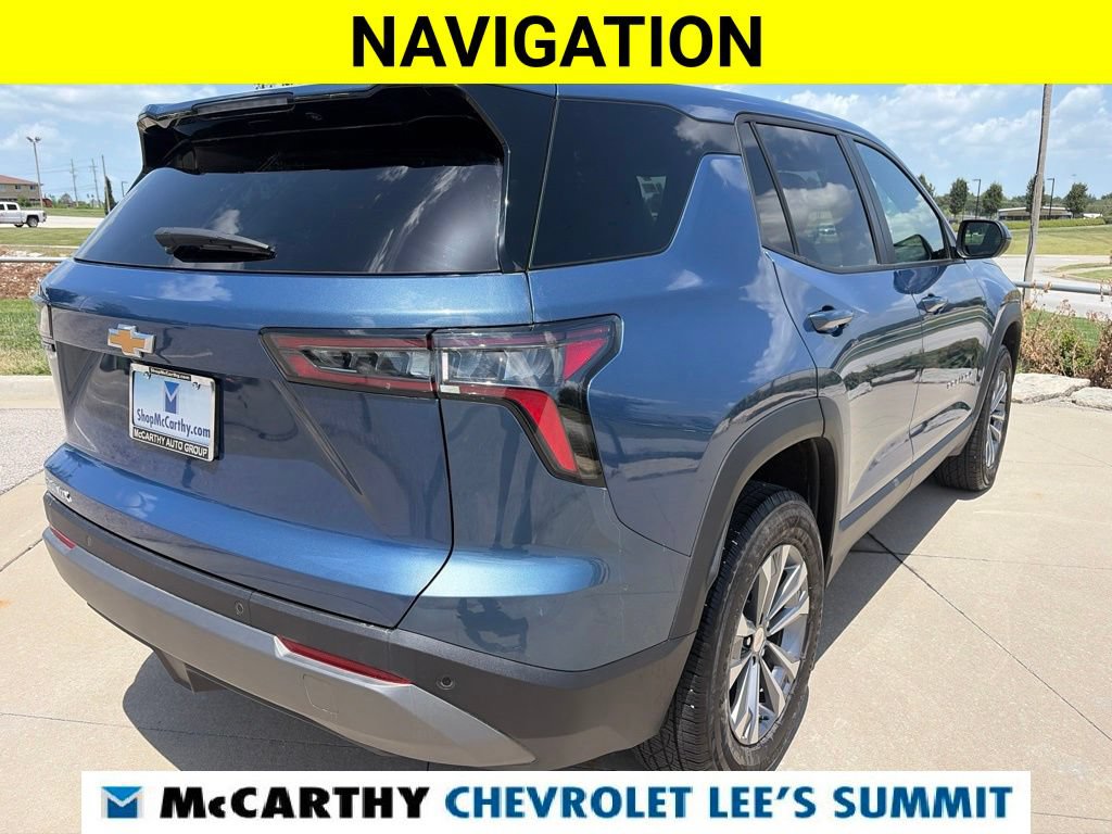 Used 2025 Chevrolet Equinox LT FWD image 13