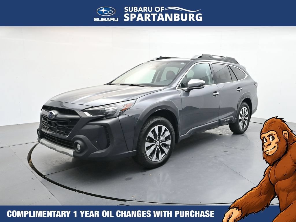 Used 2023 Subaru Outback Touring AWD/4WD image 3