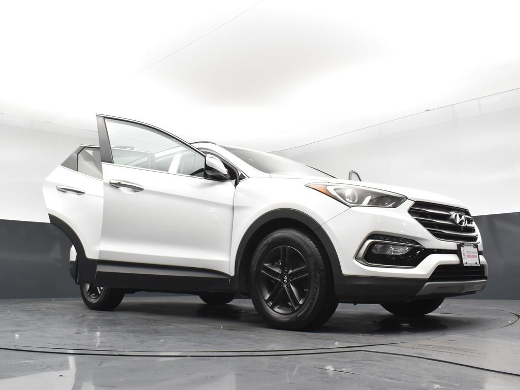 Used 2017 Hyundai Santa Fe Sport w/ 2.4L Tech Package 04 FWD image 28