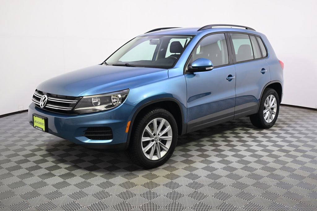 Used 2018 Volkswagen Tiguan Limited w/ Premium Package image 2