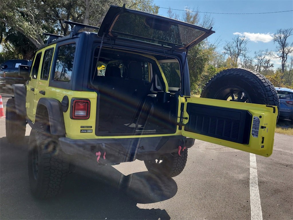 Used 2022 Jeep Wrangler Unlimited Rubicon image 9