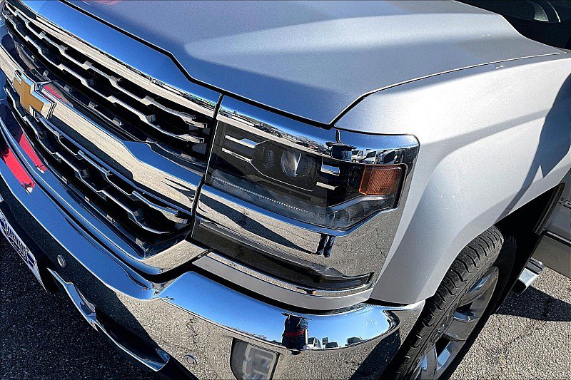 Used 2017 Chevrolet Silverado 1500 LTZ w/ Sport Package AWD/4WD image 30