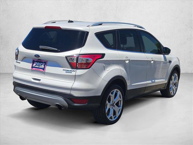 Used 2017 Ford Escape Titanium FWD image 5
