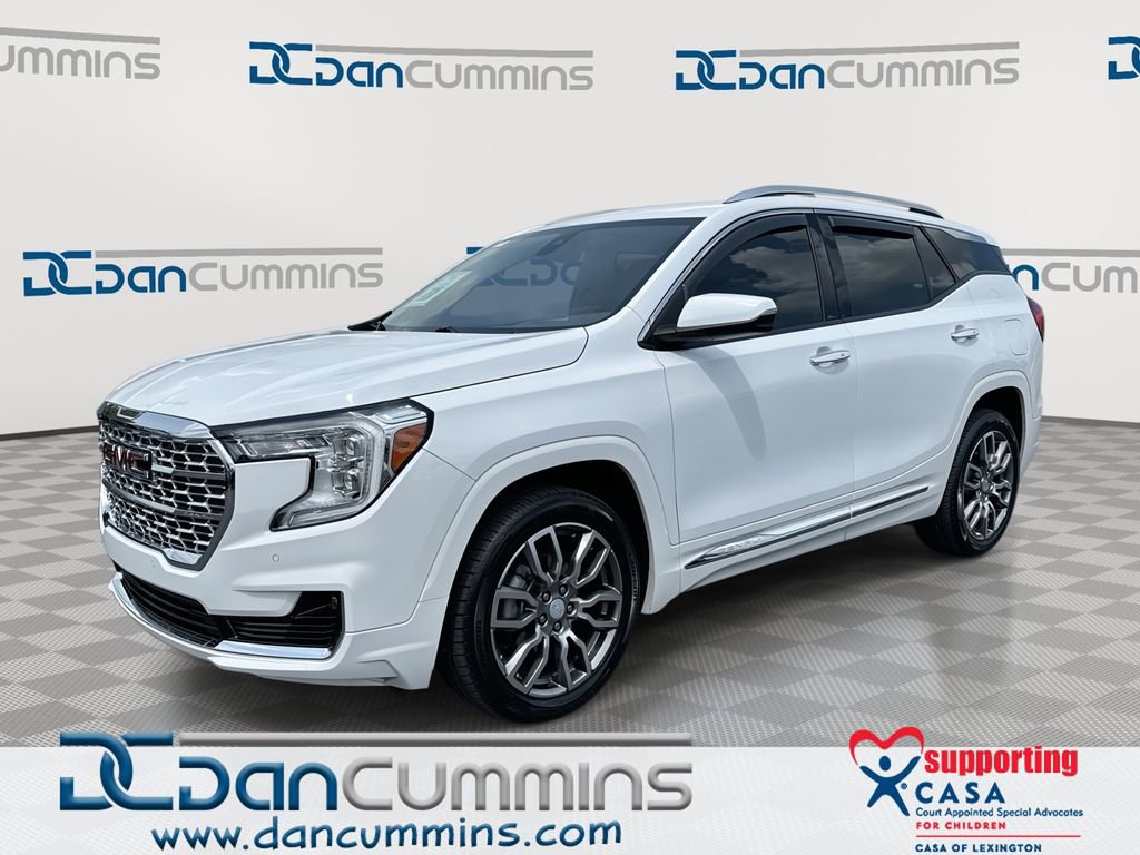 Used 2022 GMC Terrain Denali AWD/4WD image 1