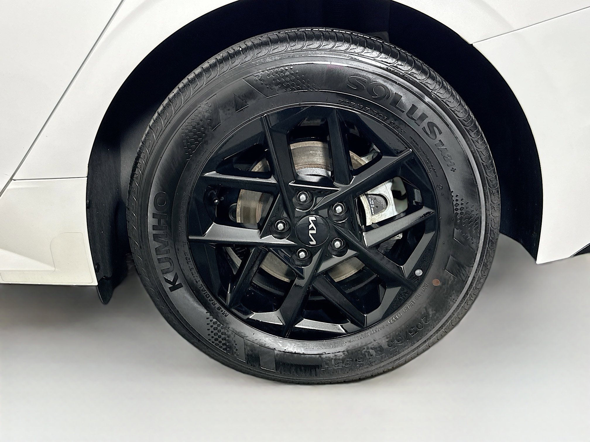 Used 2025 Kia K5 LXS image 11