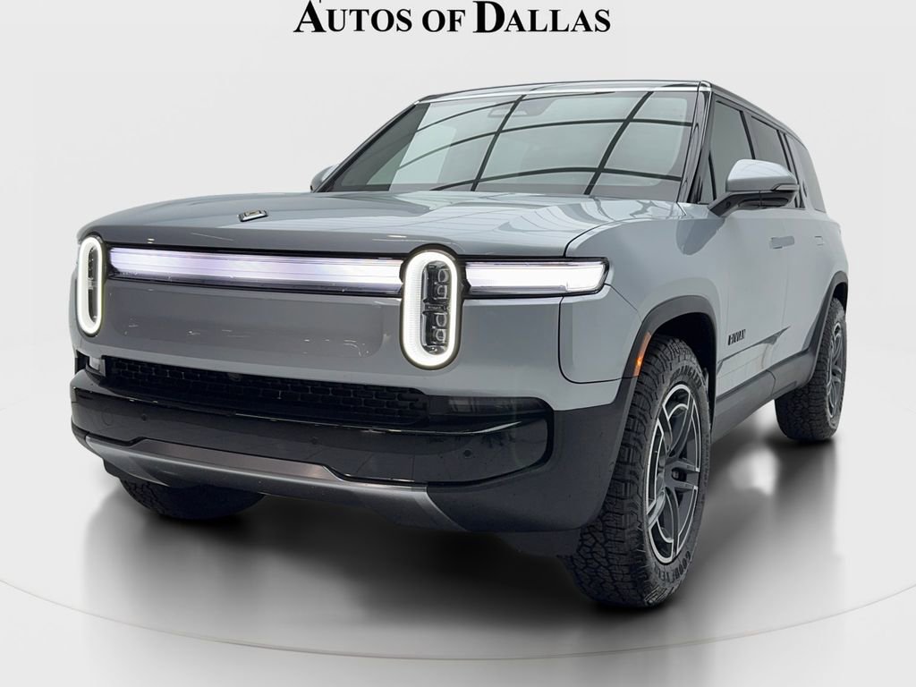 Used 2026 Rivian R1S Adventure image 4