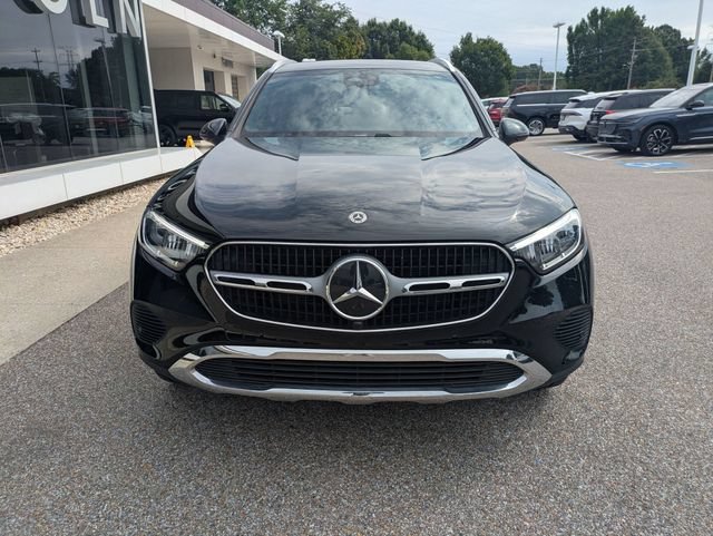 Used 2025 Mercedes-Benz GLC 300 4MATIC image 10