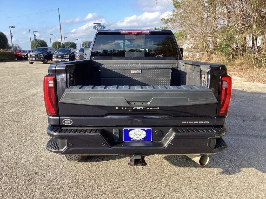 Used 2024 GMC Sierra 2500 Denali w/ Denali Reserve Package image 8