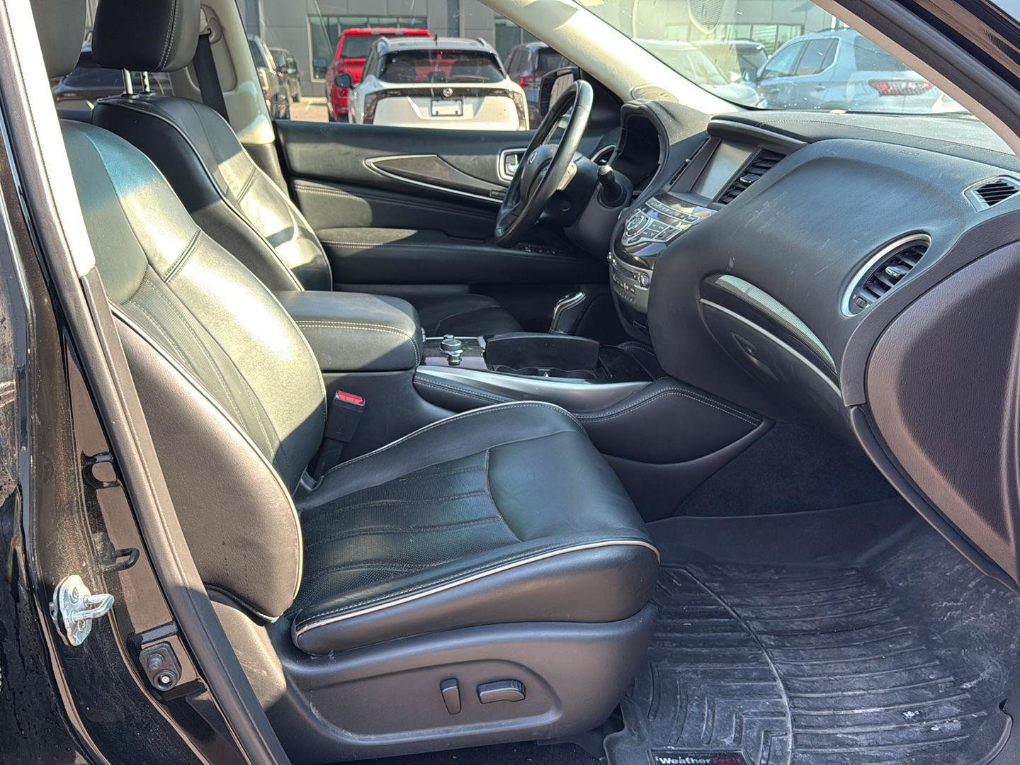 Used 2016 INFINITI QX60 Luxe AWD/4WD image 13
