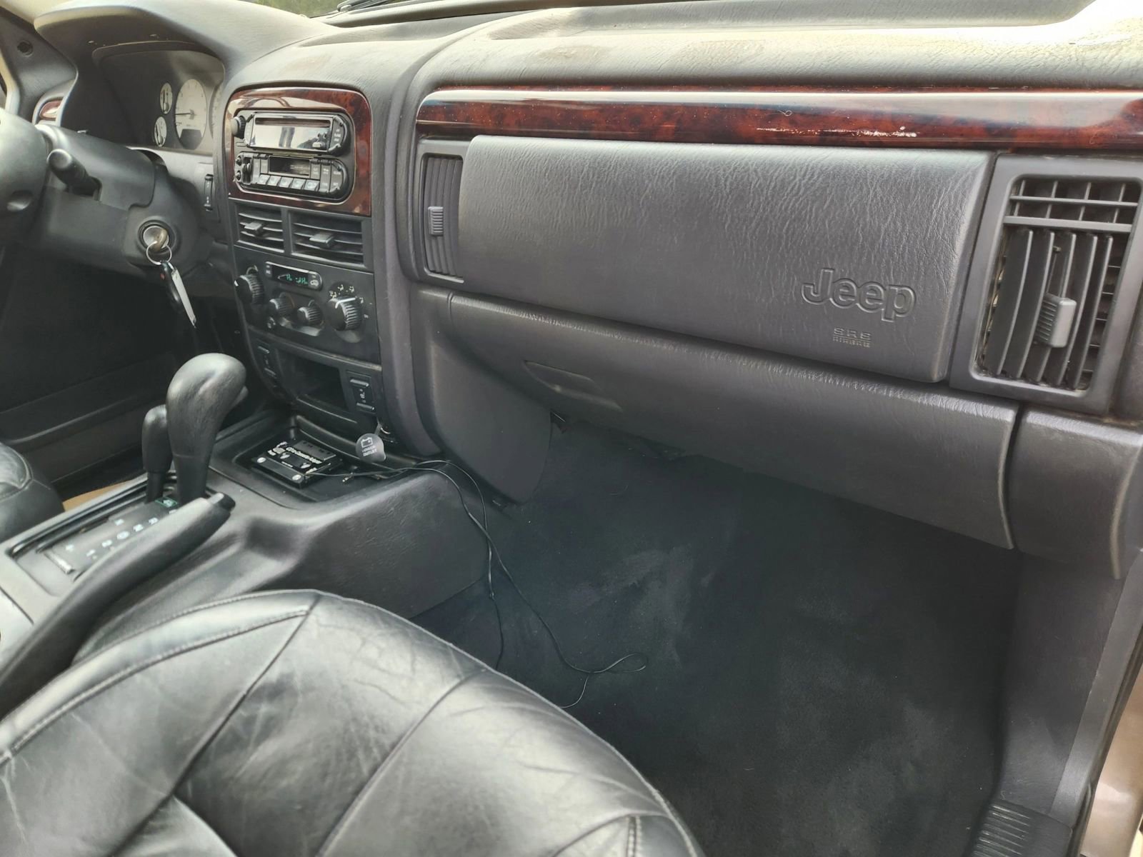 Used 2002 Jeep Grand Cherokee Limited image 31