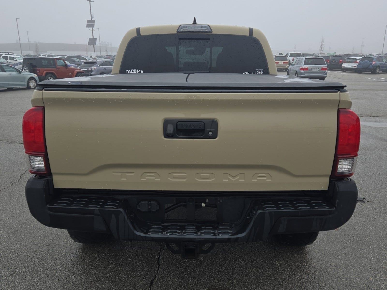 Used 2019 Toyota Tacoma TRD Off-Road image 5