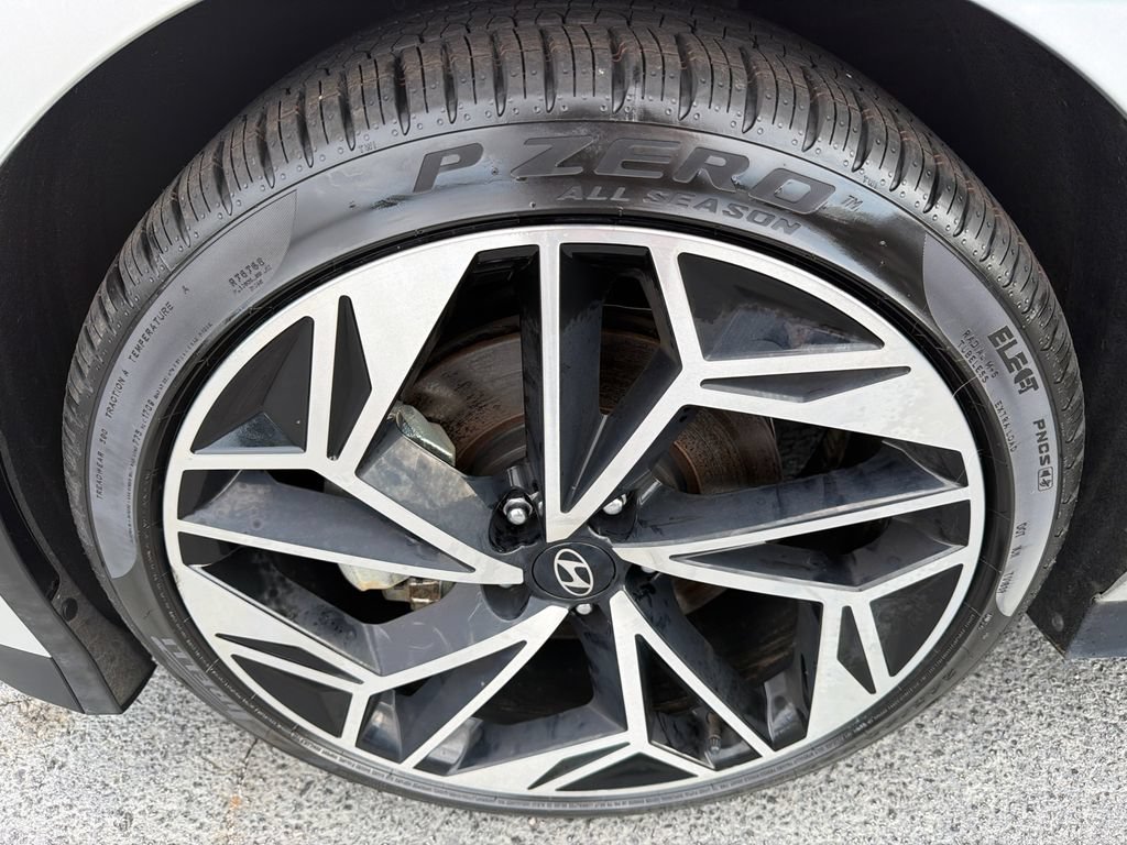 Used 2024 Hyundai Ioniq 6 SEL RWD image 11