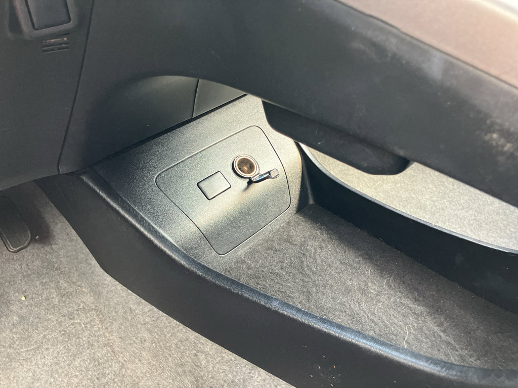 Used 2014 Toyota Prius Two image 14