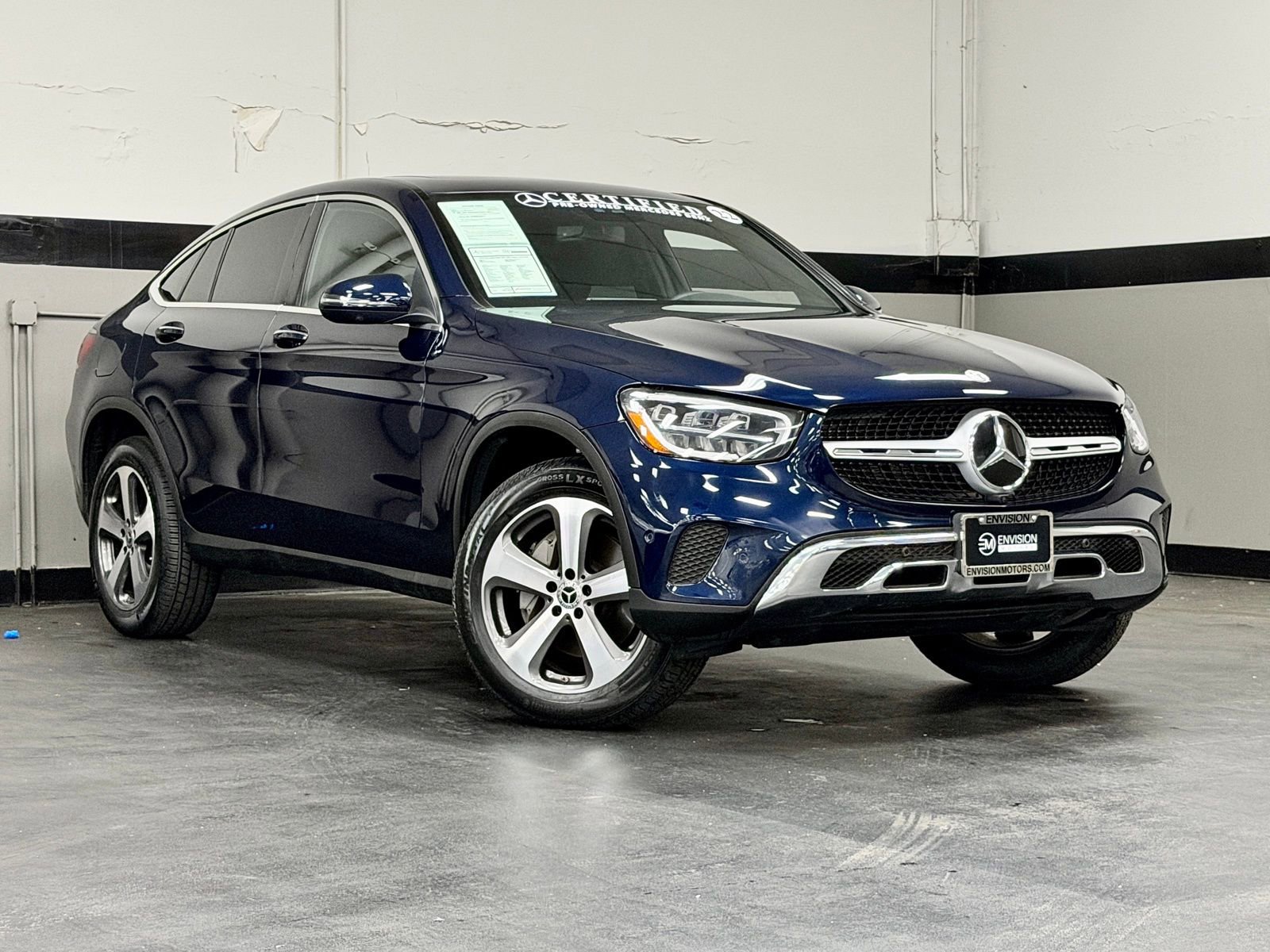 Used 2022 Mercedes-Benz GLC 300 4MATIC Coupe image 2