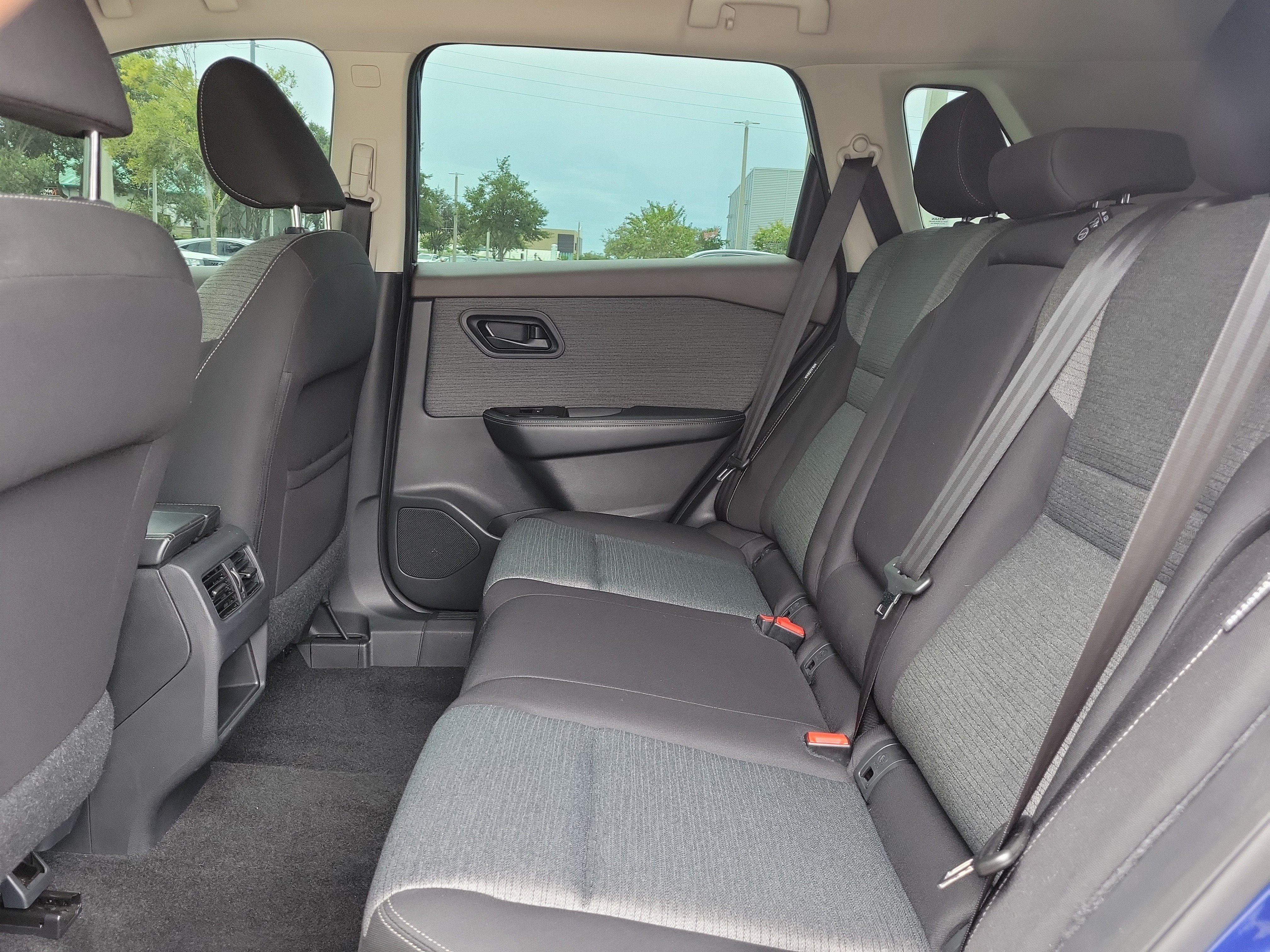 Certified 2022 Nissan Rogue S FWD image 18
