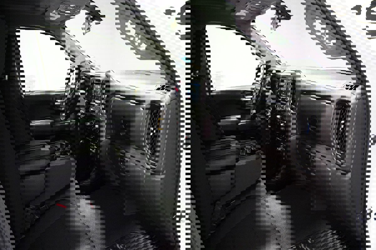 Used 2021 Chevrolet Silverado 1500 Custom image 29