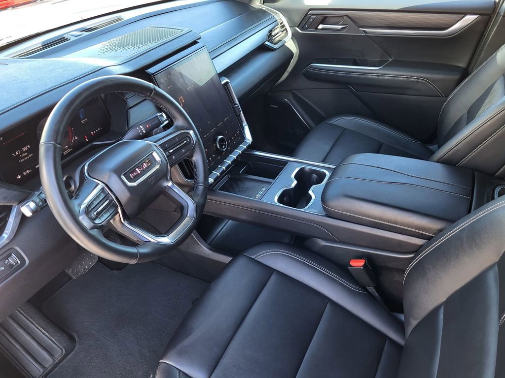 Used 2024 GMC Acadia Elevation image 10