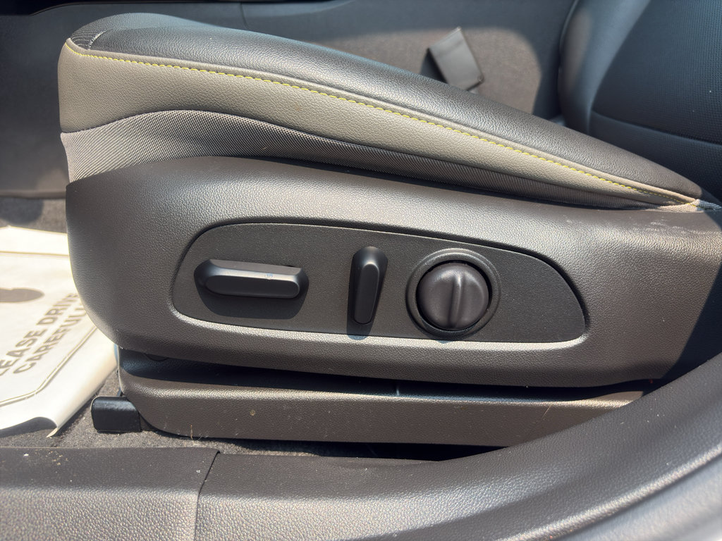 Used 2025 Chevrolet Trax ACTIV w/ Driver Confidence Package FWD image 9