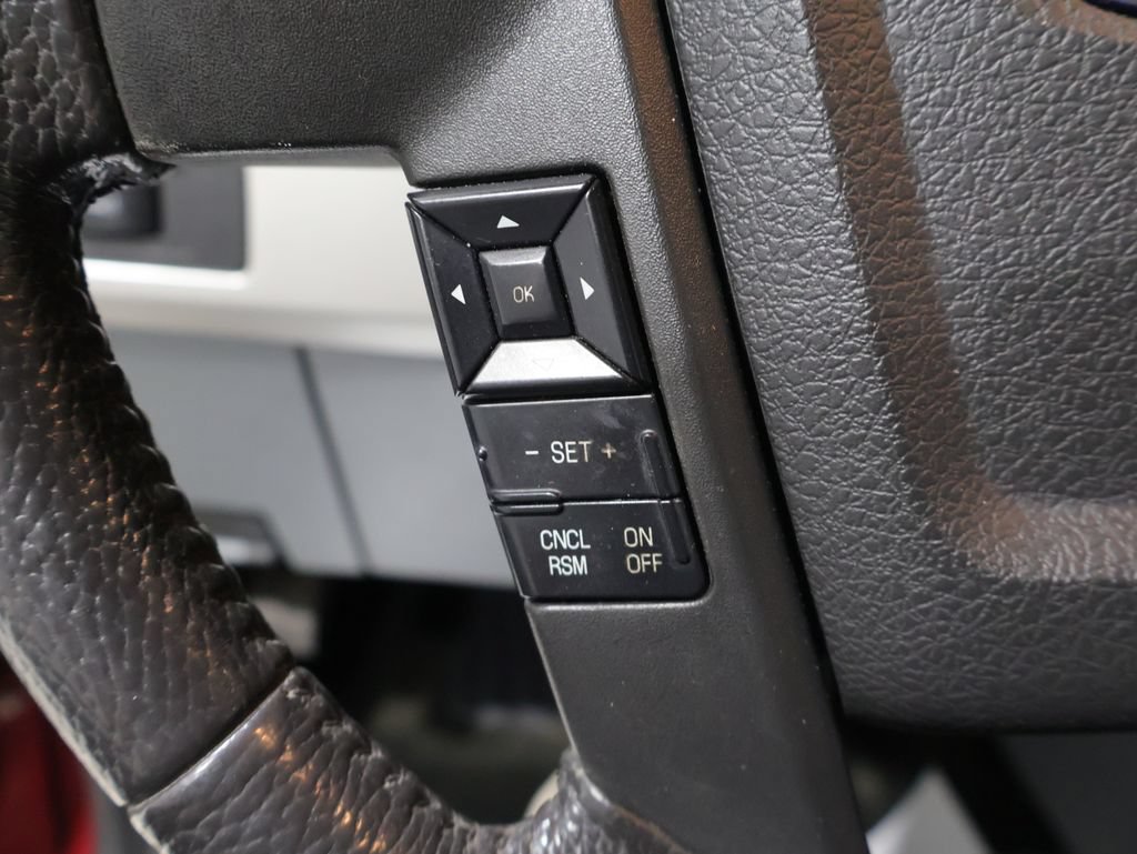 Used 2014 Ford F150 Lariat w/ Lariat Chrome Package AWD/4WD image 35