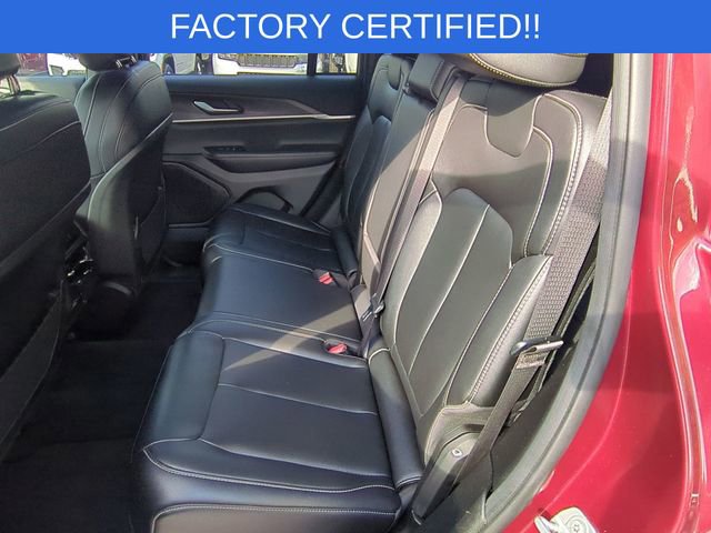Certified 2024 Jeep Grand Cherokee Limited image 30