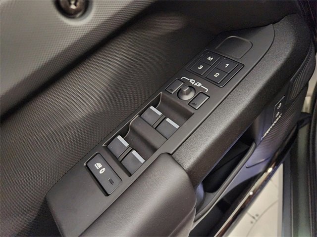 New 2025 Land Rover Defender 110 image 23