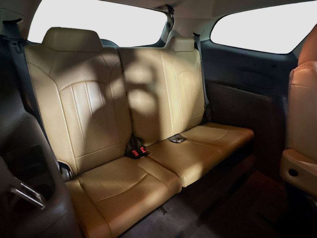 Used 2017 Buick Enclave Leather w/ Trailering Package FWD image 26