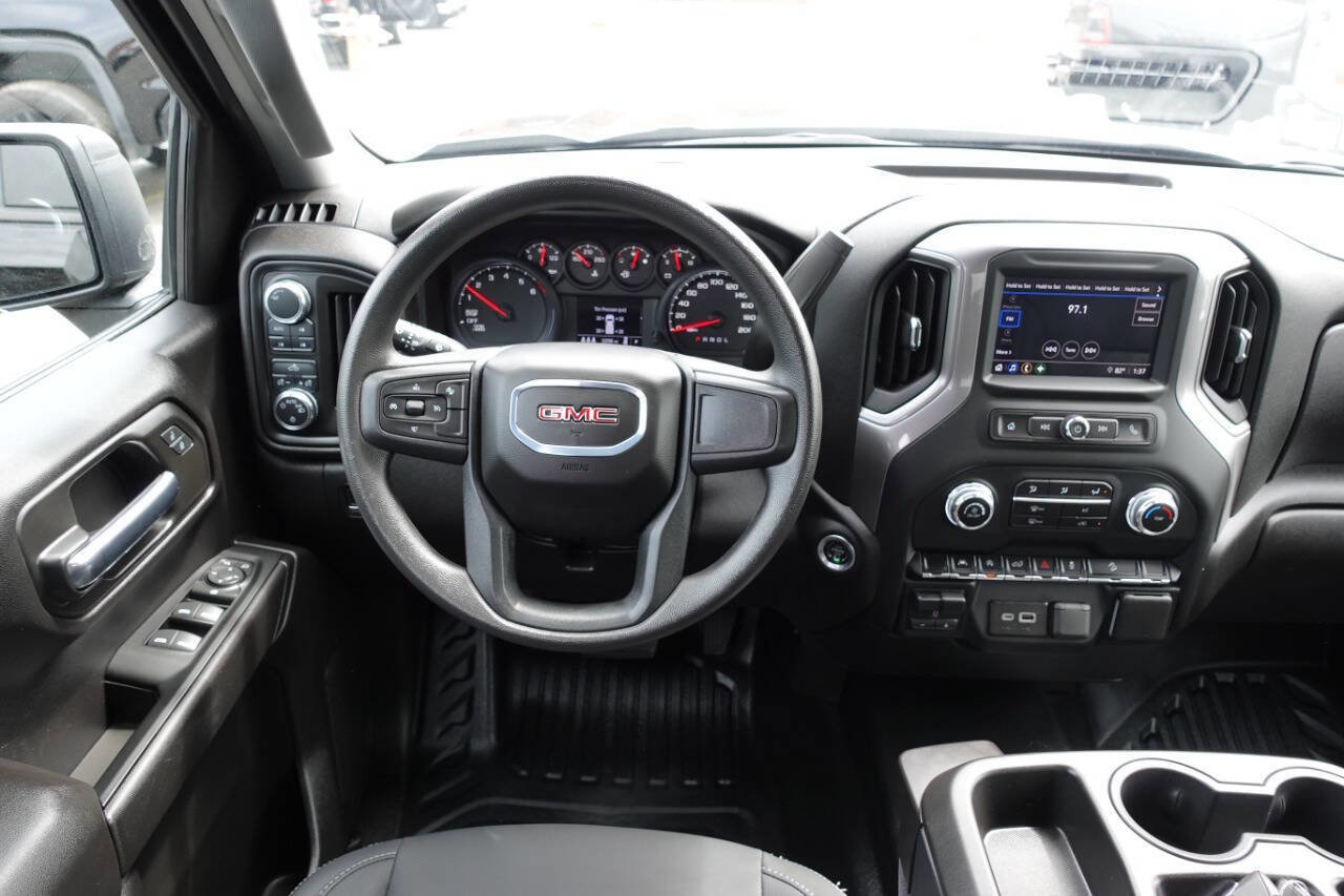 Used 2024 GMC Sierra 1500 Pro w/ Pro Value Package AWD/4WD image 39
