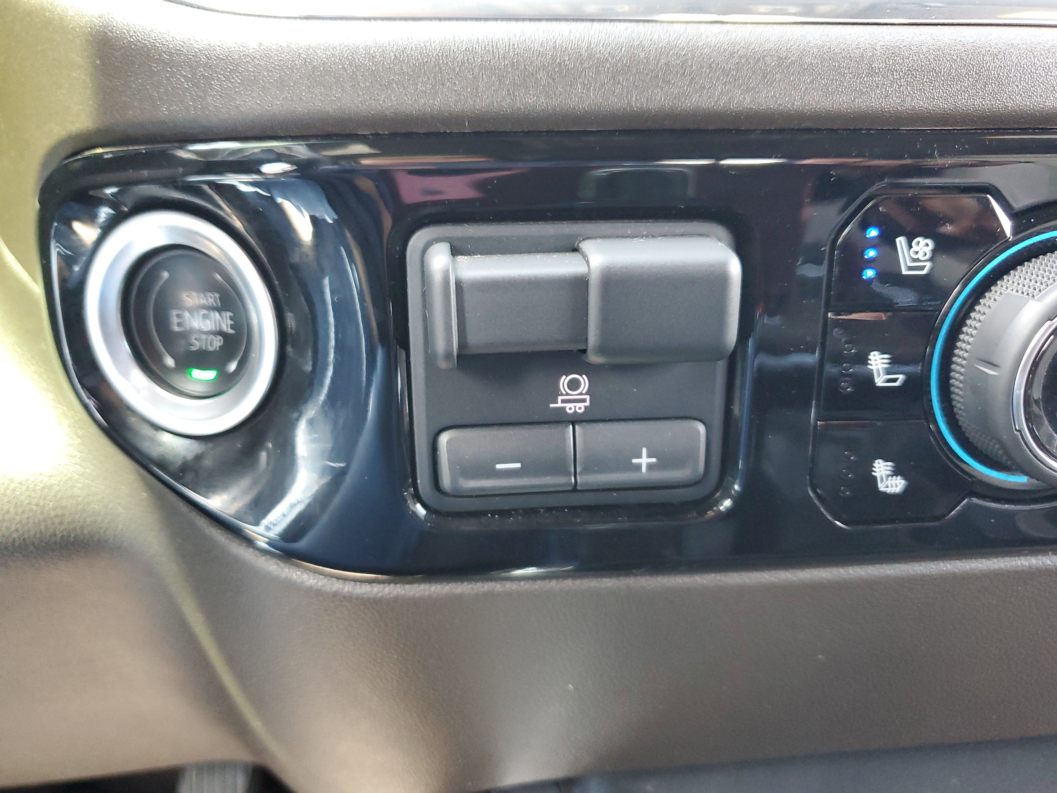 Used 2024 Chevrolet Silverado 1500 LTZ image 21