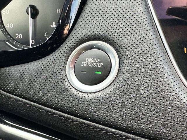 Used 2024 Cadillac XT6 Luxury AWD/4WD image 28