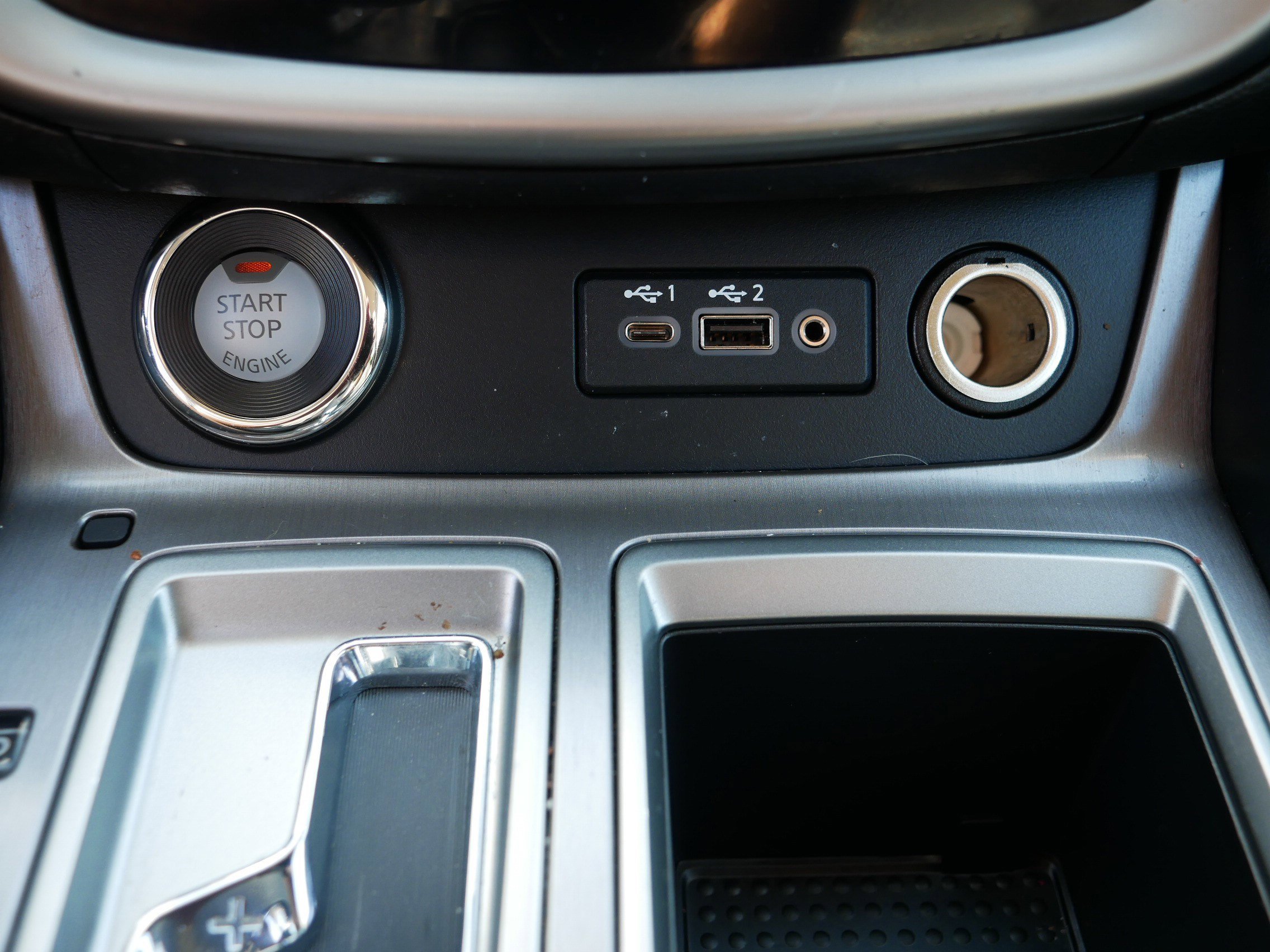 Certified 2024 Nissan Murano SV w/ SV Midnight Edition Package image 31