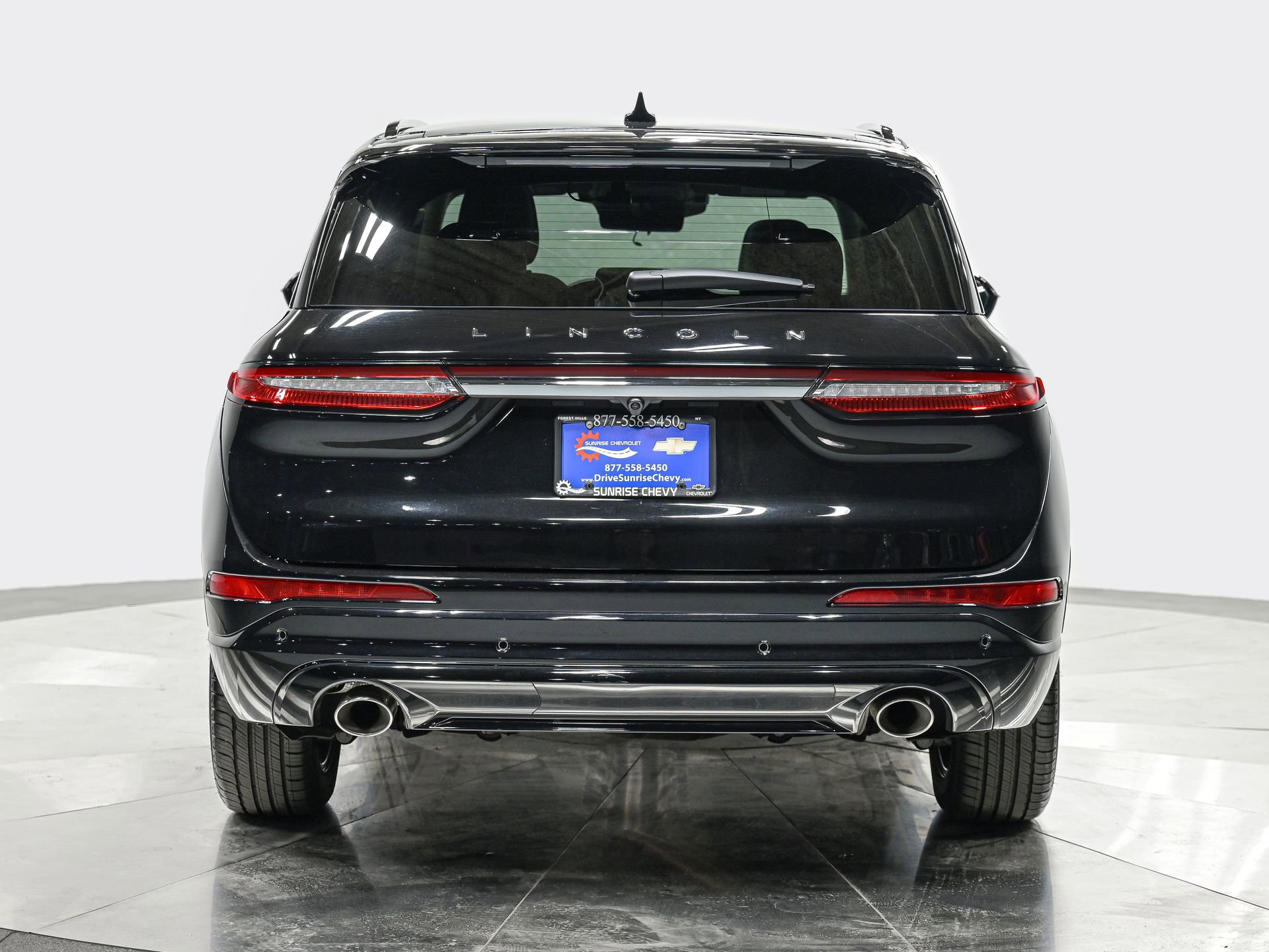 Used 2025 Lincoln Corsair Grand Touring w/ Equipment Group 301A image 5