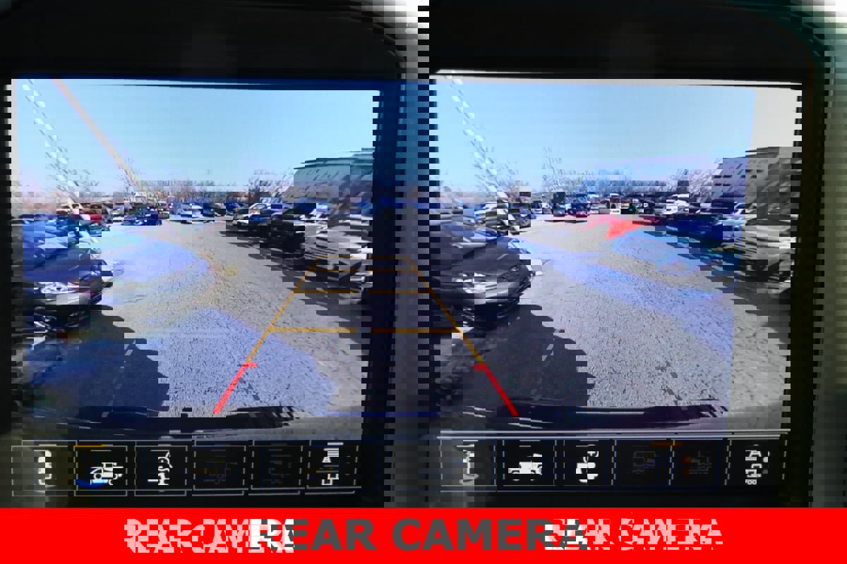 Used 2023 Chevrolet Silverado 3500 LTZ w/ LTZ Convenience Package image 20