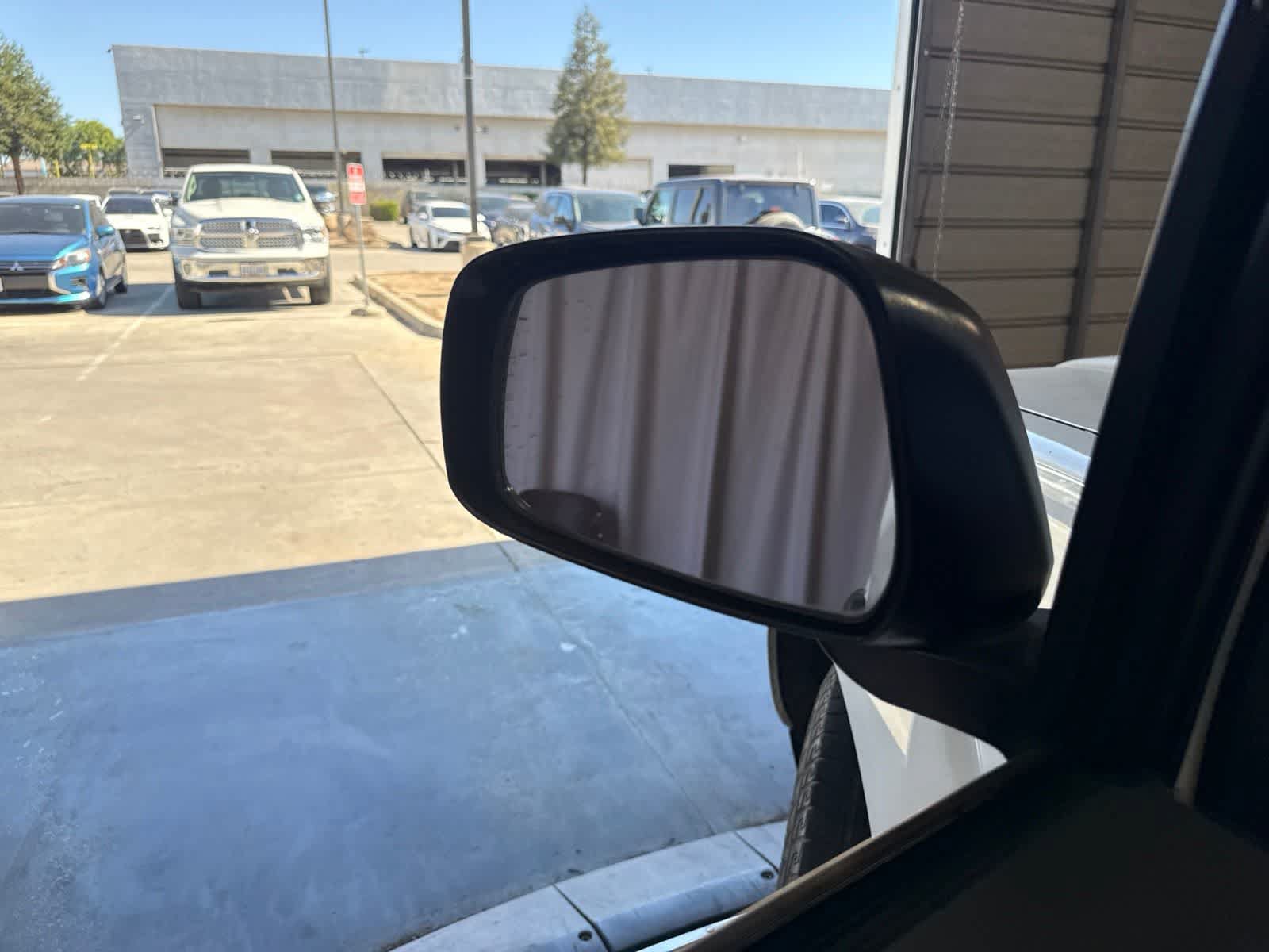 Used 2020 Nissan Frontier SV AWD/4WD image 18