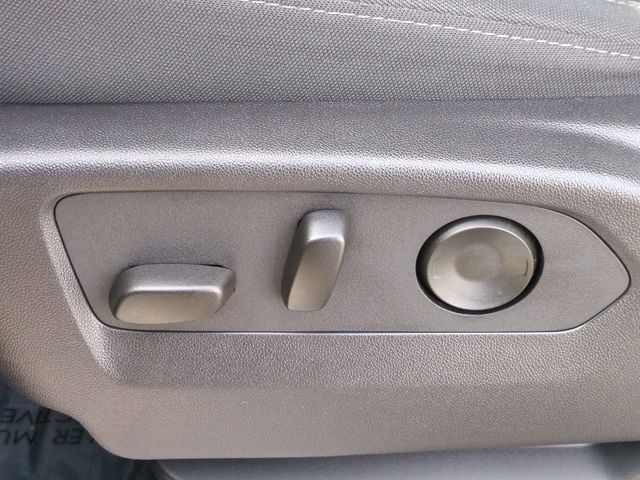 Used 2024 GMC Sierra 1500 Elevation image 12