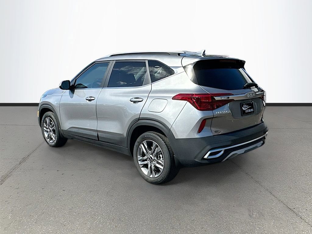 Certified 2023 Kia Seltos S image 5