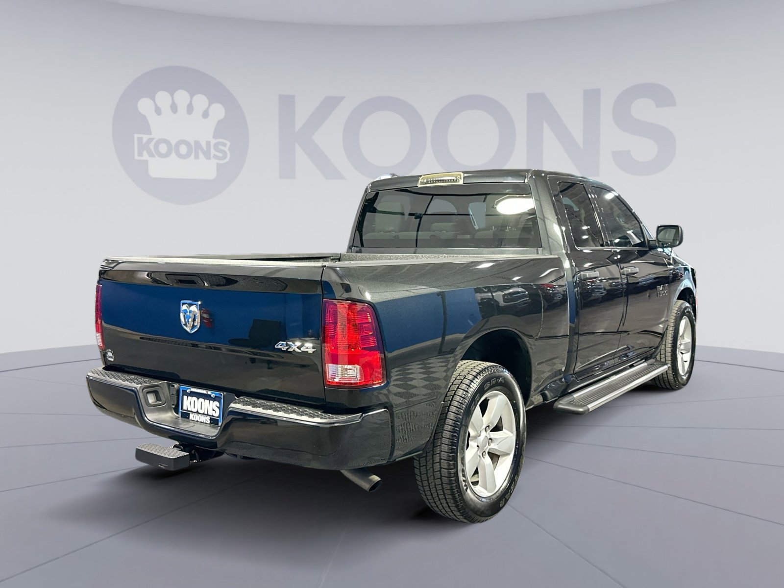 Used 2016 RAM 1500 Express image 7