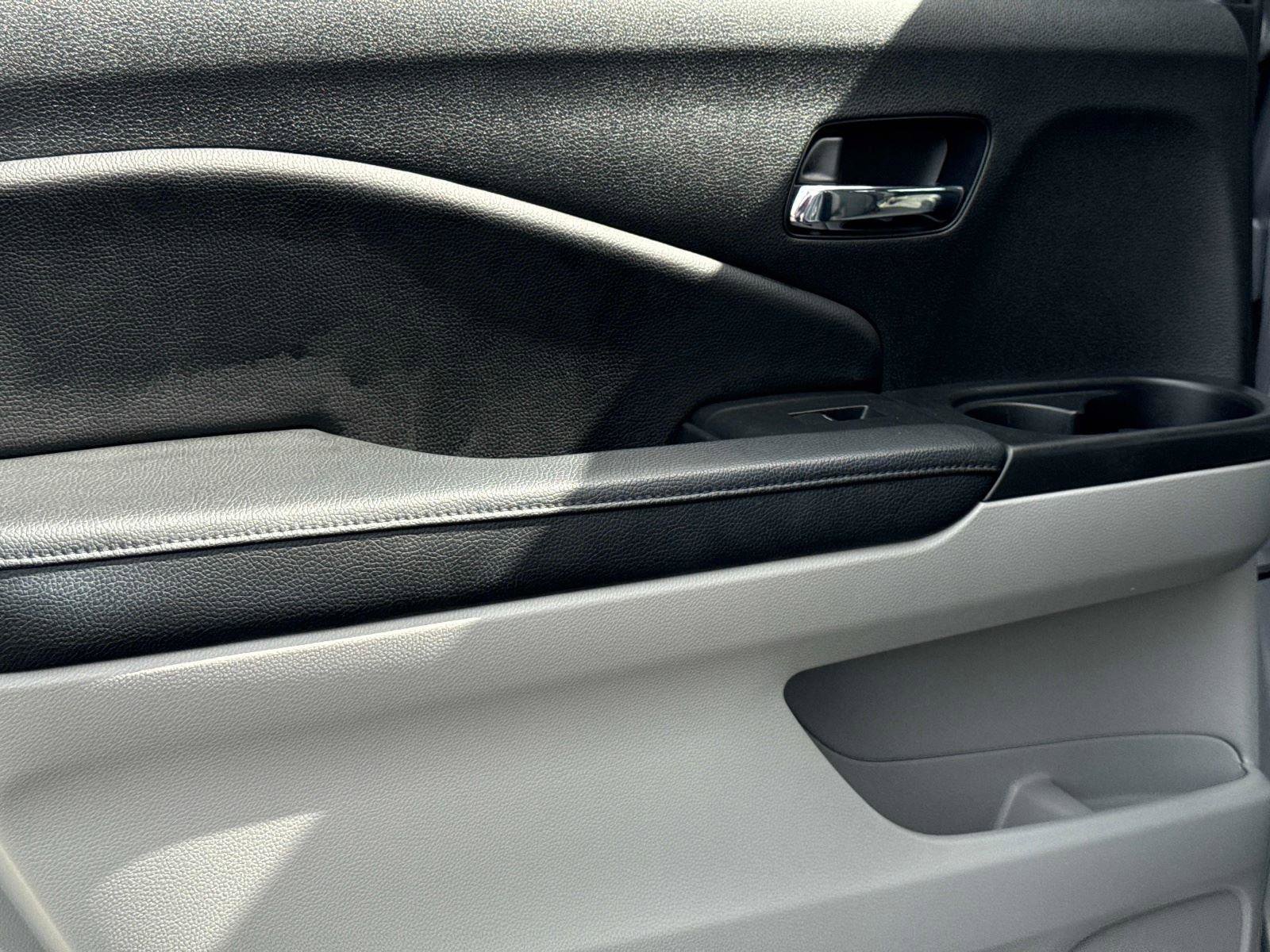 Certified 2017 Honda Pilot EX-L image 14