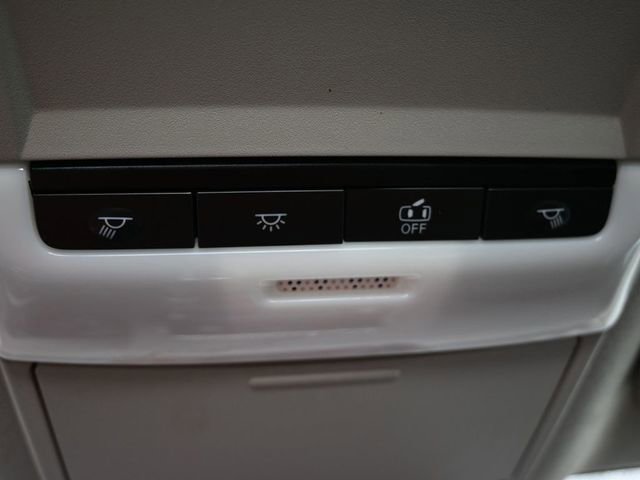 Used 2023 Nissan Sentra SR w/ Electronics Package image 36