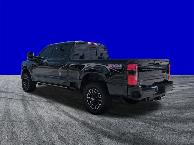 Certified 2025 Ford F350 Platinum w/ FX4 Off-Road Package AWD/4WD image 5