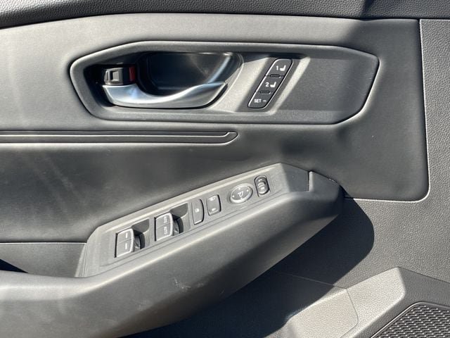 Used 2023 Honda Accord EX-L image 23