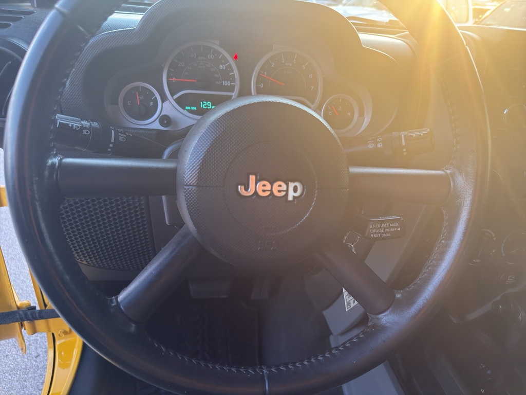 Used 2008 Jeep Wrangler Rubicon w/ Dual Top Group AWD/4WD image 15