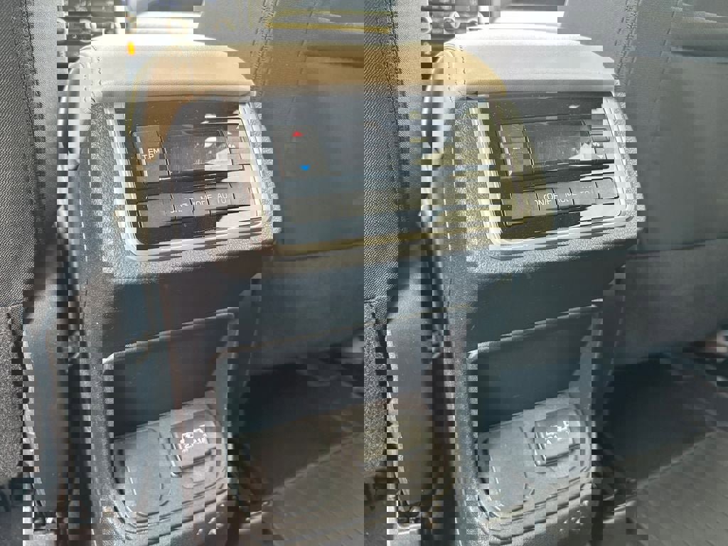 Used 2019 Subaru Ascent Premium image 35