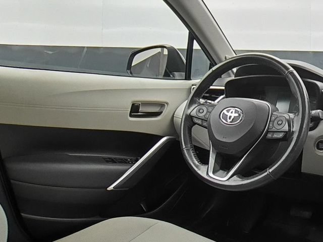Used 2023 Toyota Corolla Cross LE w/ Moonroof Package AWD/4WD image 20