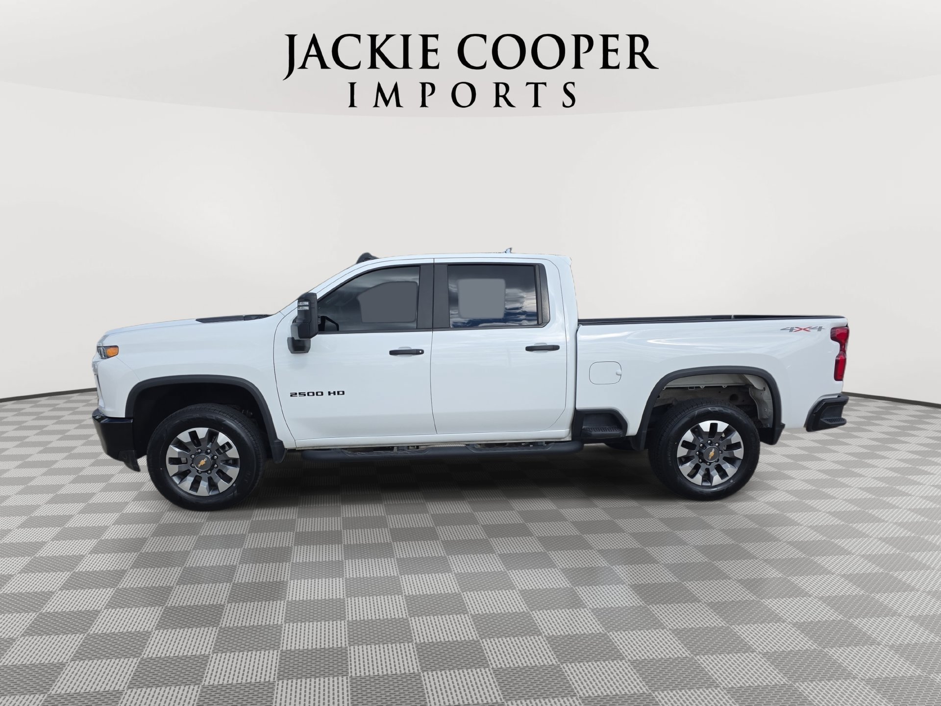 Used 2021 Chevrolet Silverado 2500 Custom w/ Custom Value Package AWD/4WD image 8