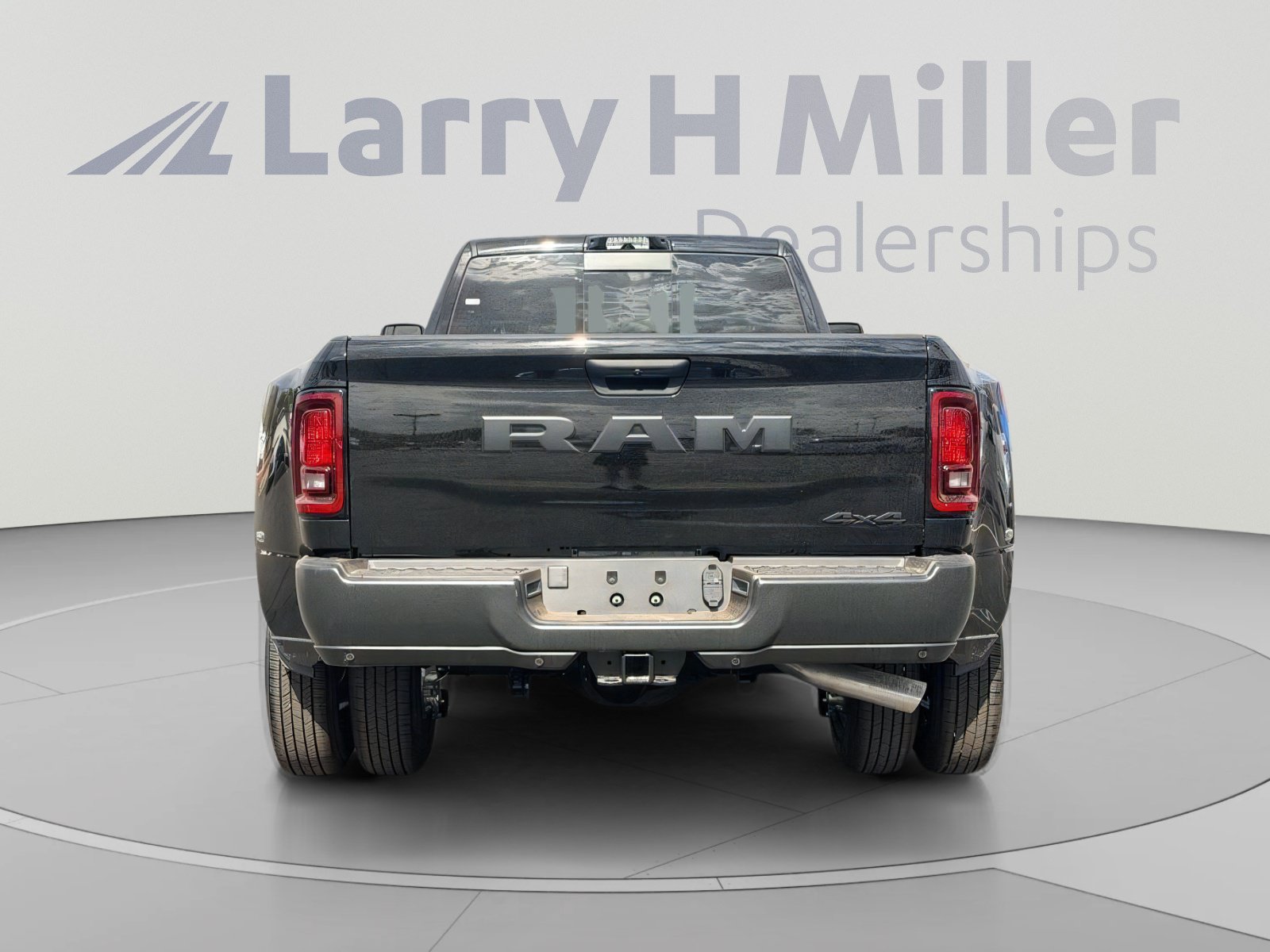 New 2026 RAM 3500 Tradesman AWD/4WD image 5