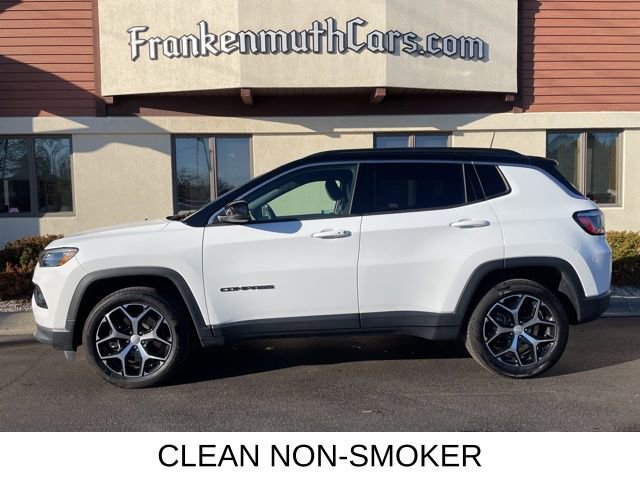 Used 2024 Jeep Compass Limited image 7