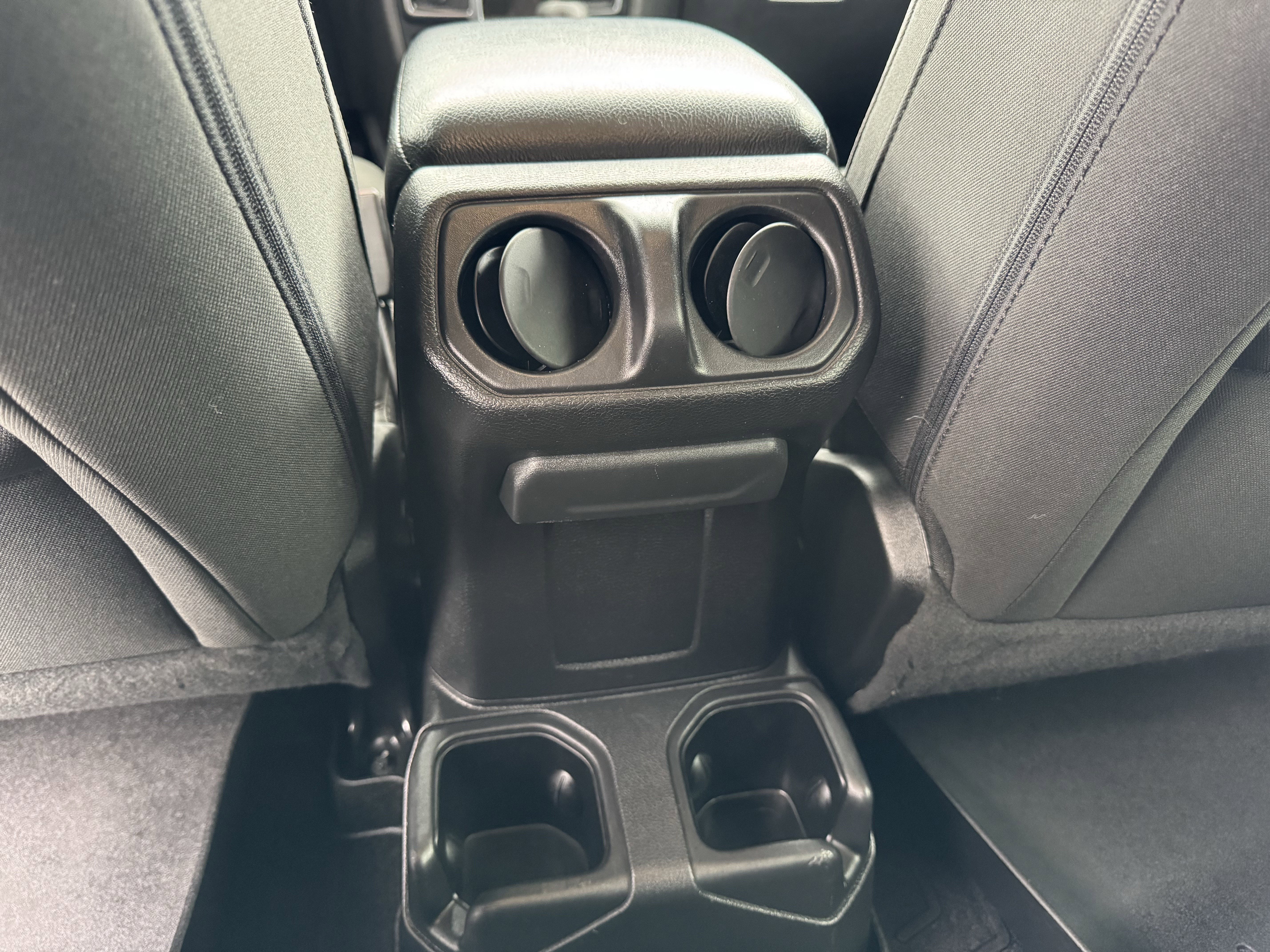 Used 2022 Jeep Gladiator Sport image 33