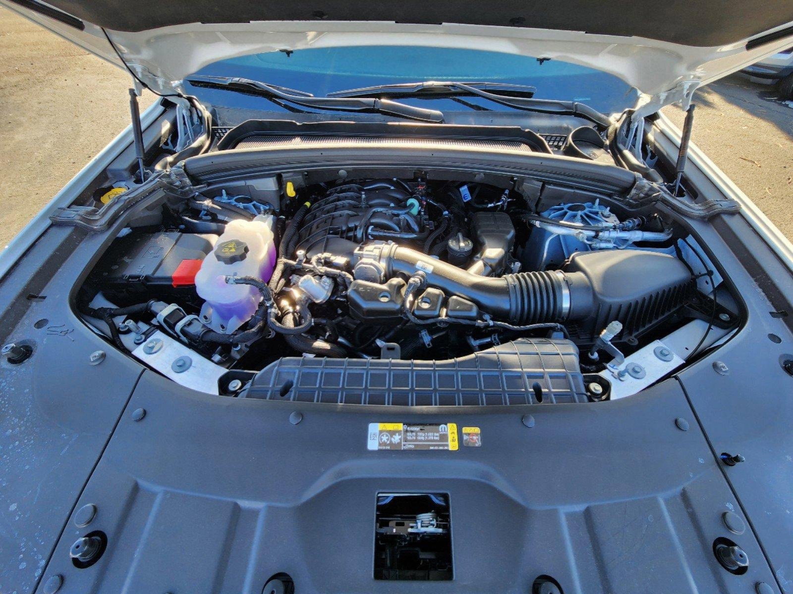 New 2025 Jeep Grand Cherokee Altitude image 21